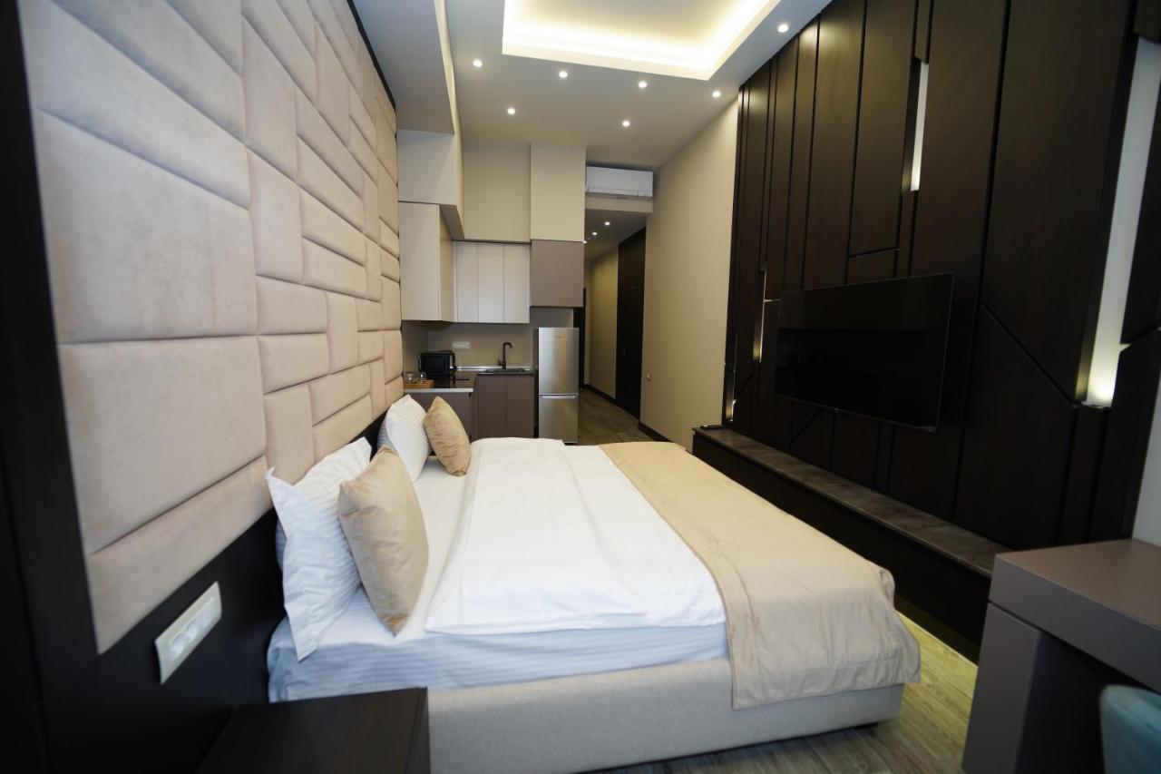 Soho Hotel City Centre 耶烈万 外观 照片