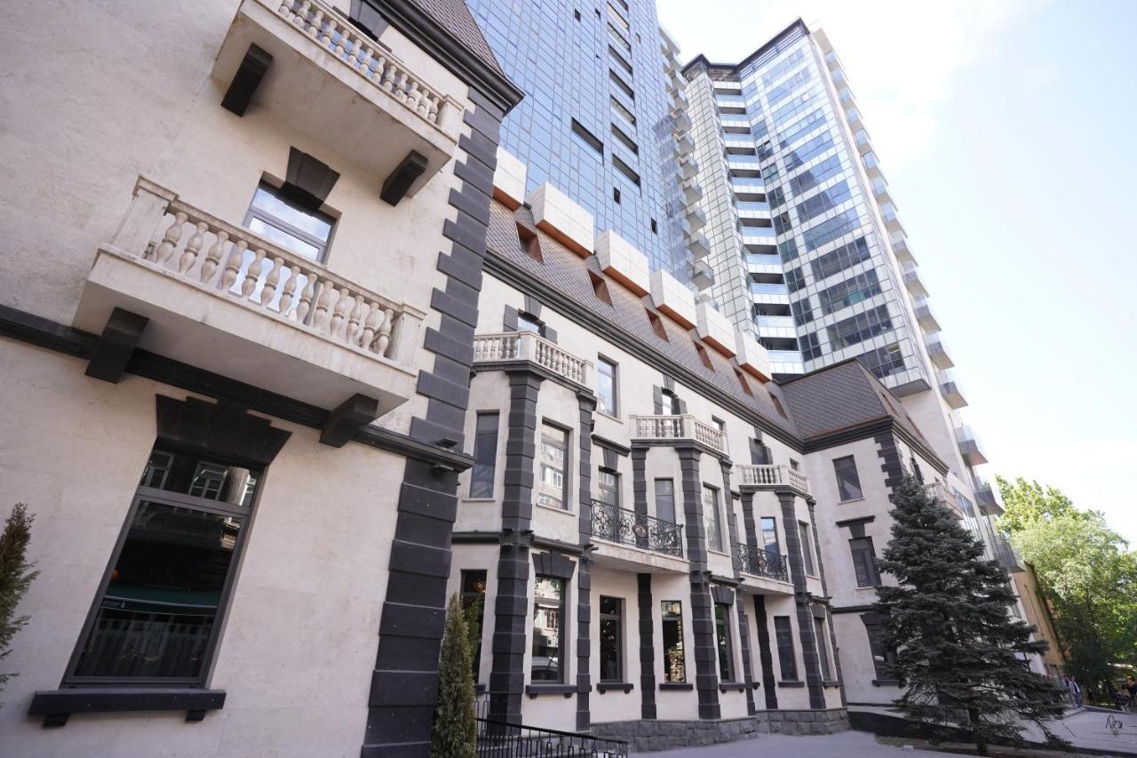 Soho Hotel City Centre 耶烈万 外观 照片