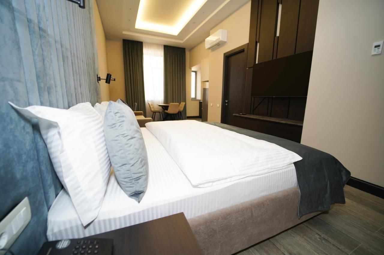 Soho Hotel City Centre 耶烈万 外观 照片