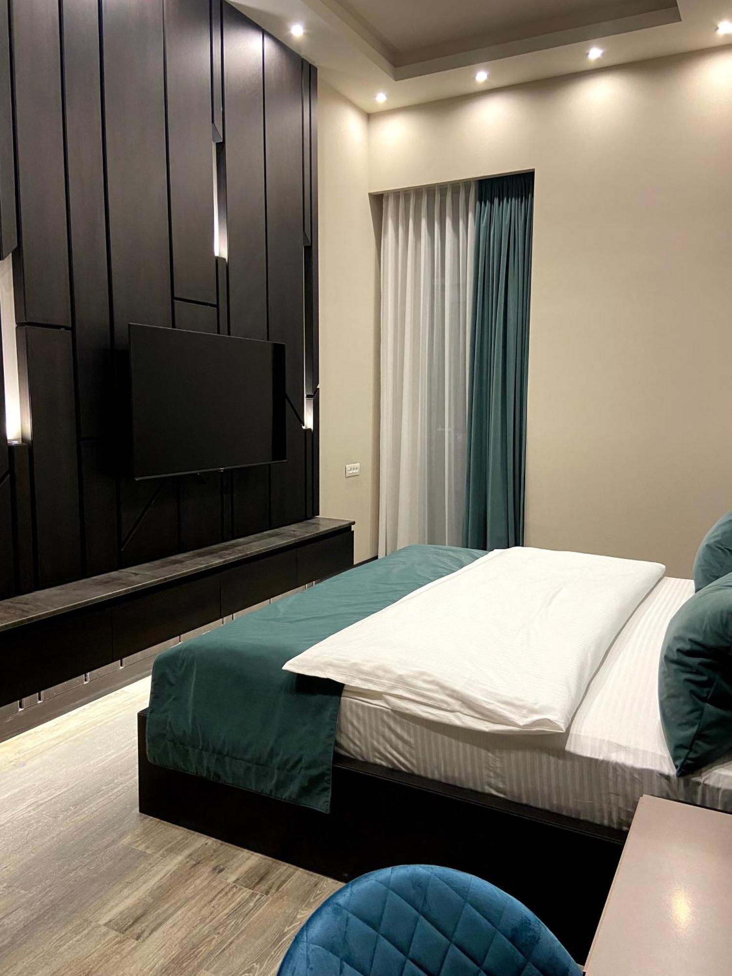Soho Hotel City Centre 耶烈万 客房 照片